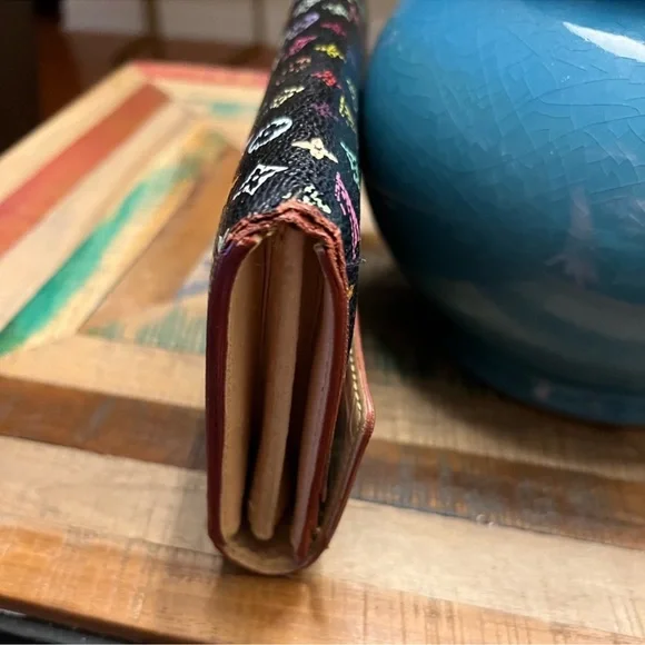 Louis Vuitton Murakami Sarah Wallet - Picture 8 of 16